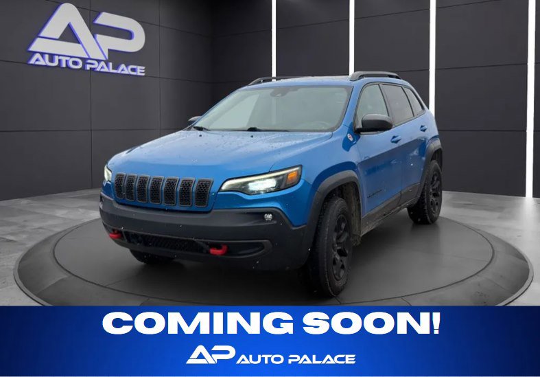 Used 2019 Jeep Cherokee Trailhawk image 1
