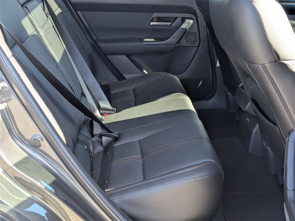 Used 2025 MAZDA CX-50 AWD 2.5 S w/ Premium Plus Pkg image 32