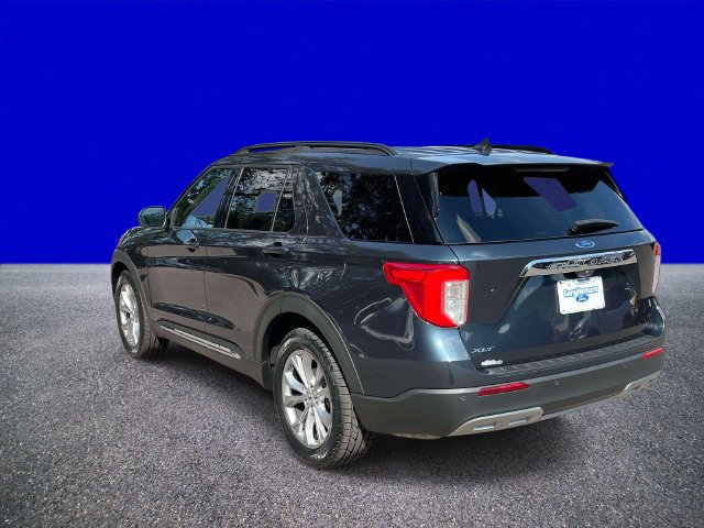 Used 2024 Ford Explorer XLT w/ Equipment Group 202A RWD image 5