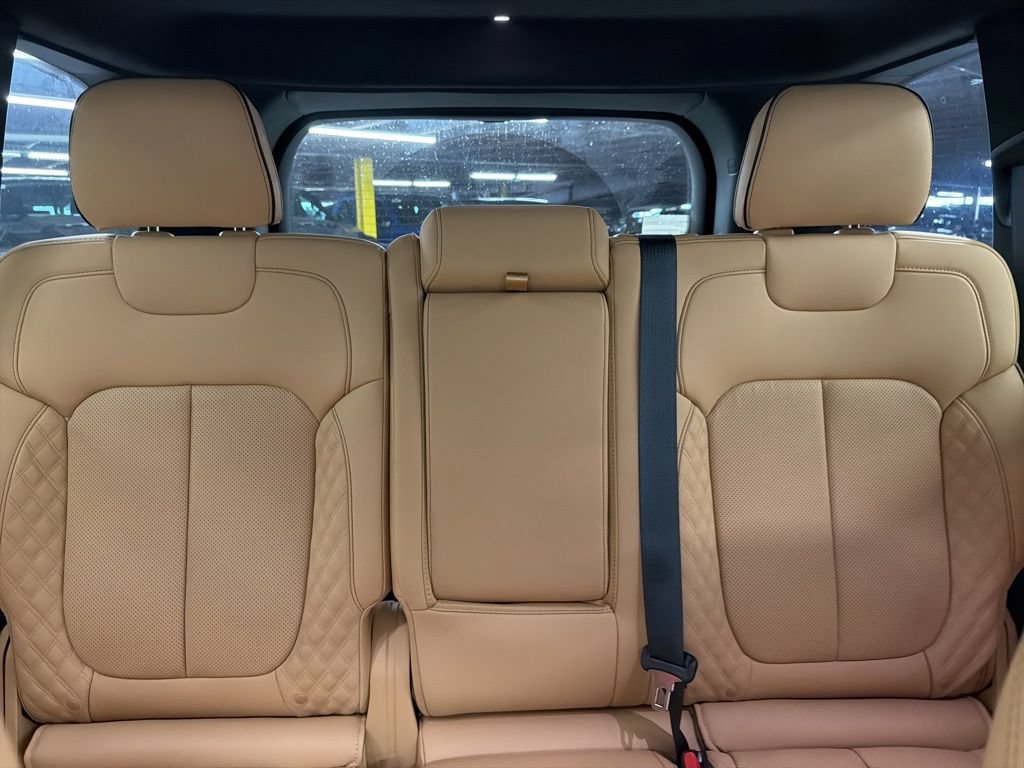 New 2026 Jeep Grand Cherokee Summit AWD/4WD image 19