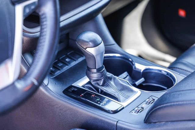 Used 2019 Toyota Highlander Limited image 24