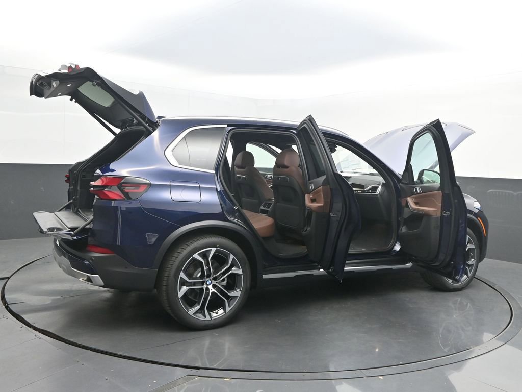 New 2026 BMW X5 xDrive40i AWD/4WD image 55