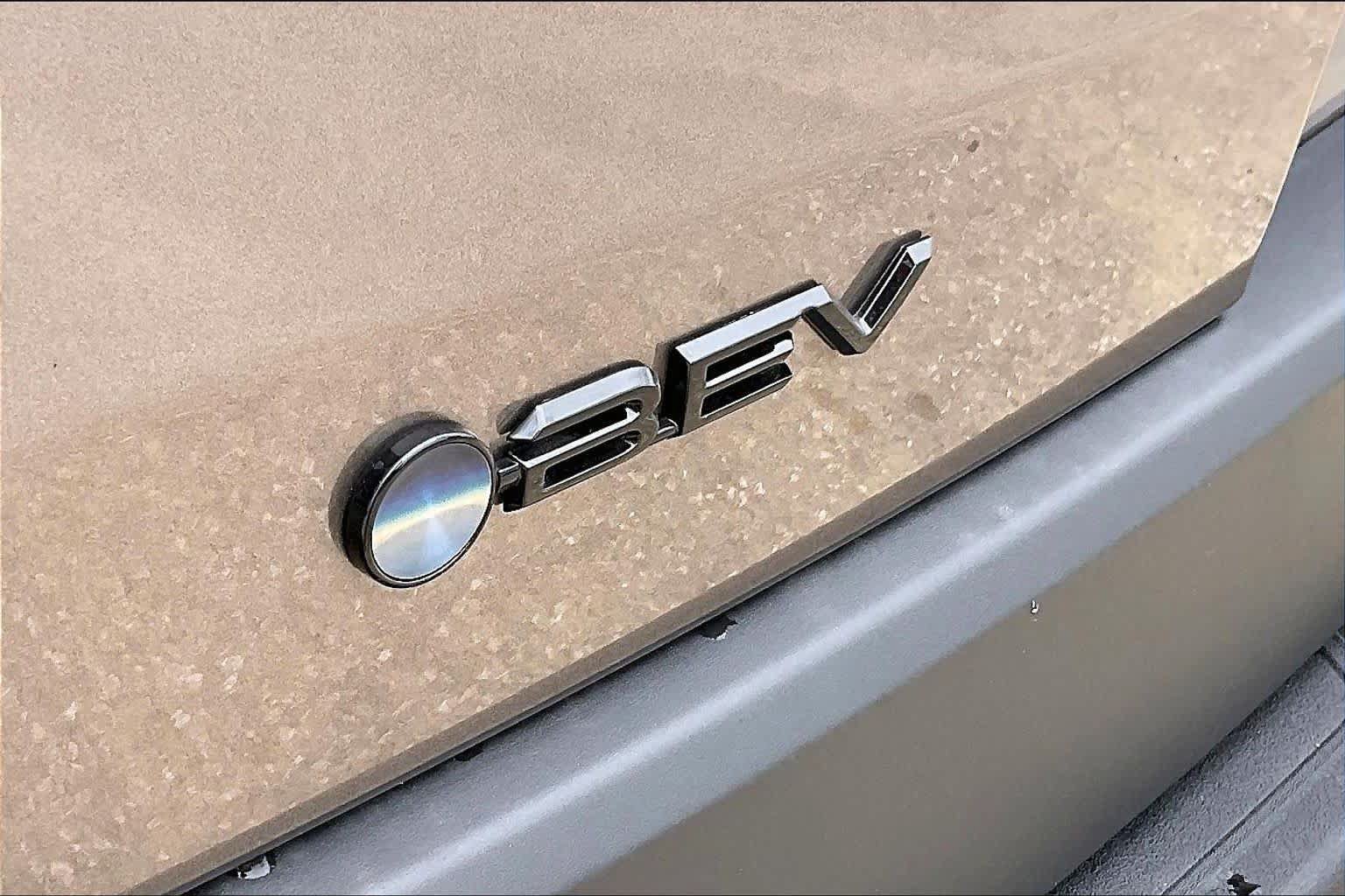 New 2026 Toyota bZ Woodland AWD/4WD image 15