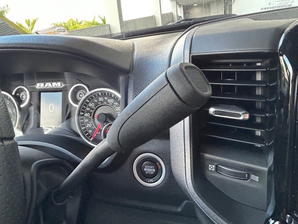 Used 2024 RAM 3500 Tradesman image 12