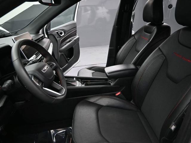 Used 2024 Jeep Compass Trailhawk image 17