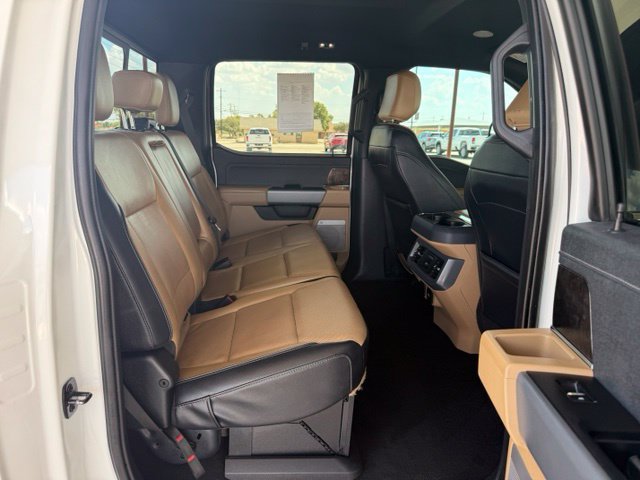Used 2024 Ford F250 Lariat w/ Lariat Ultimate Package AWD/4WD image 11
