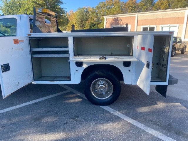 Used 2013 Chevrolet Silverado 3500 W/T image 7