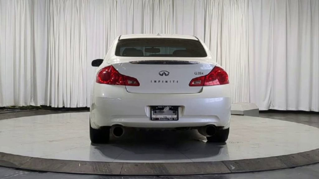 Used 2007 INFINITI G35 x Sedan w/ Premium Pkg image 9