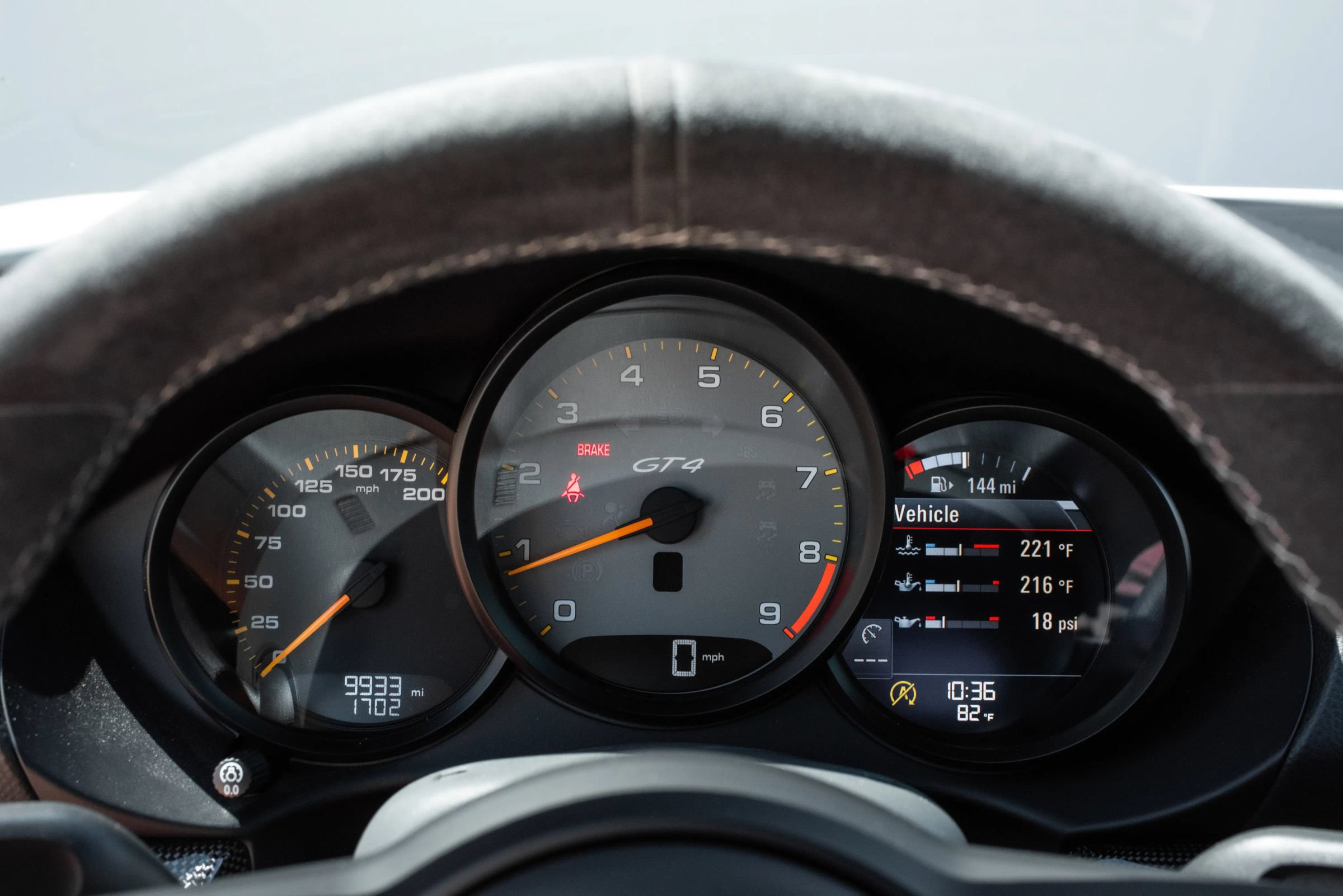 Used 2020 Porsche 718 Cayman GT4 RWD image 14