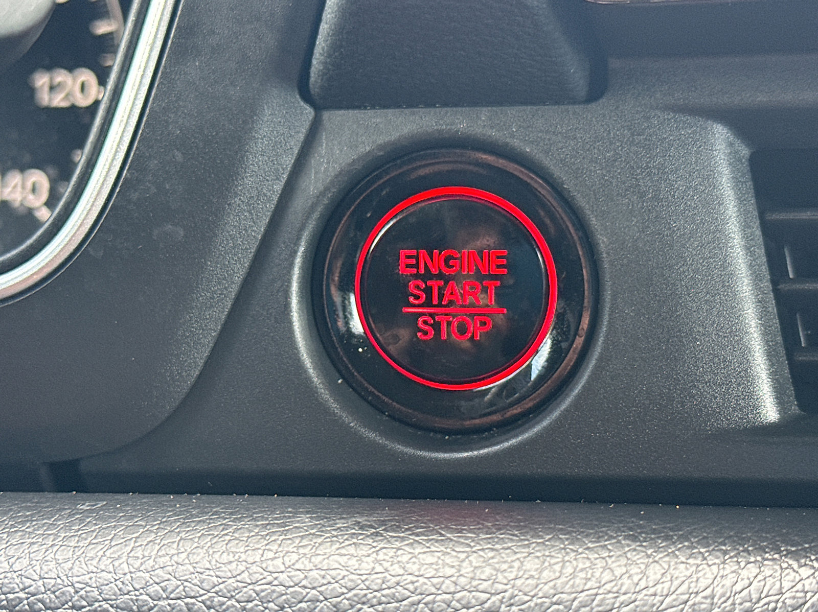 Used 2024 Honda Pilot EX-L image 24