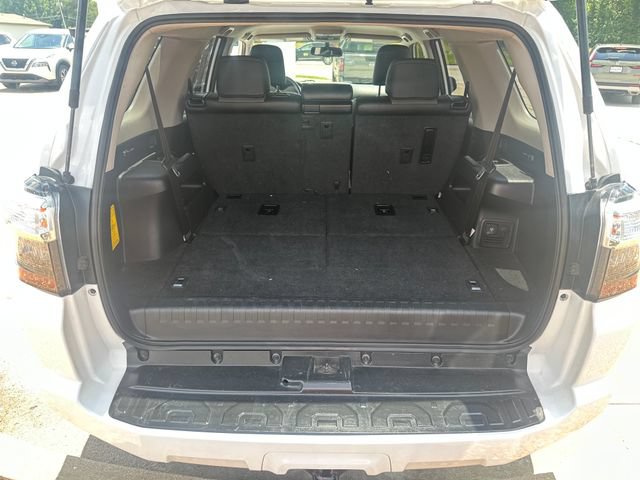 Used 2017 Toyota 4Runner SR5 Premium AWD/4WD image 23