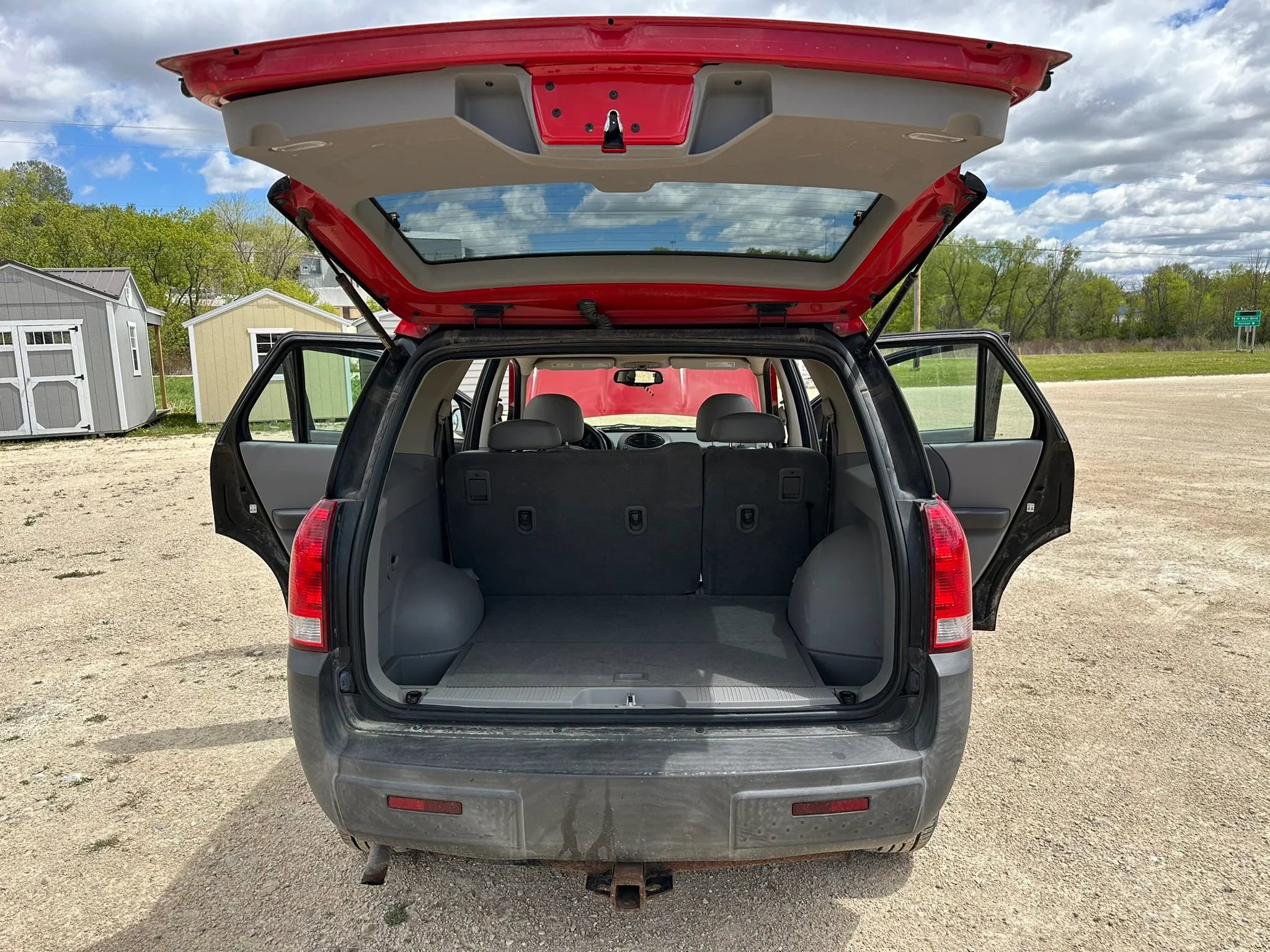Used 2003 Saturn Vue AWD V6 w/ Leather Pkg image 13