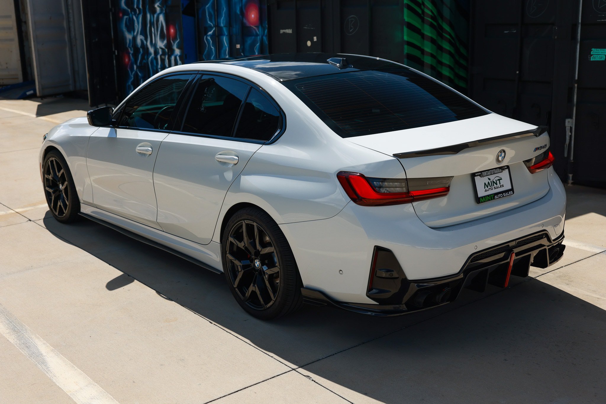 Used 2025 BMW M340i w/ Premium Package RWD image 8