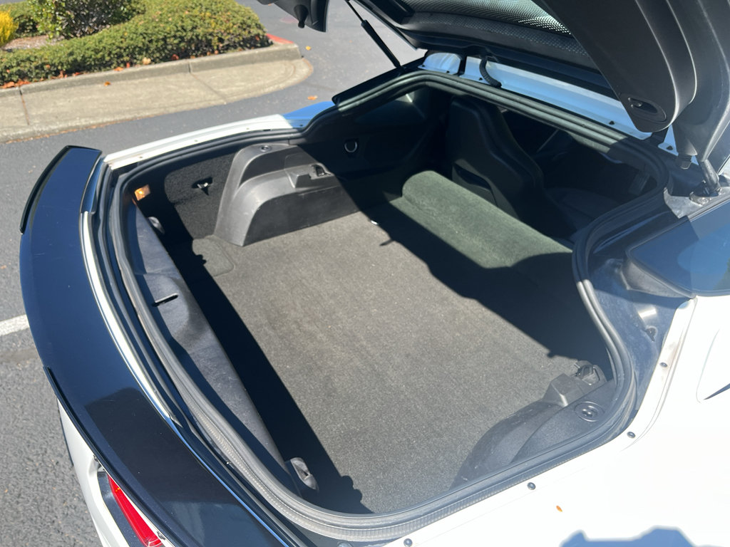 Used 2018 Chevrolet Corvette Grand Sport RWD image 32