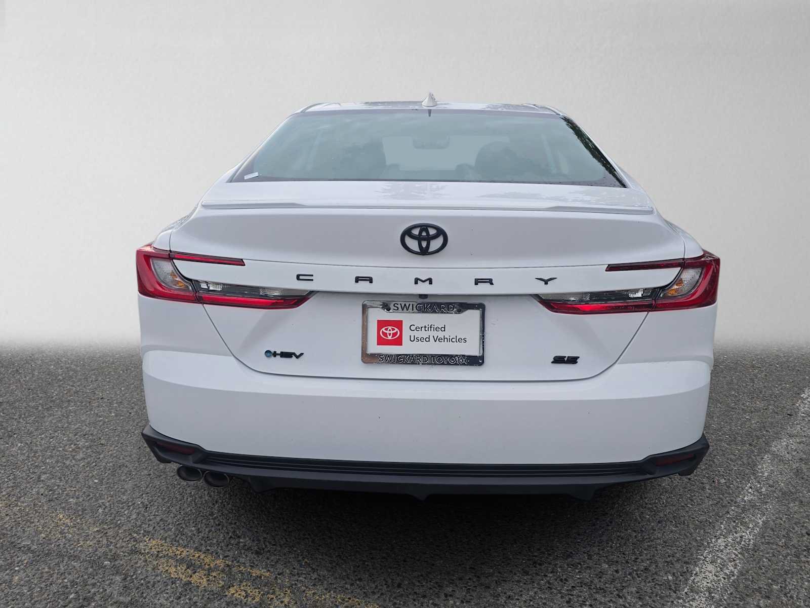 Certified 2026 Toyota Camry SE w/ Convenience Package FWD image 4