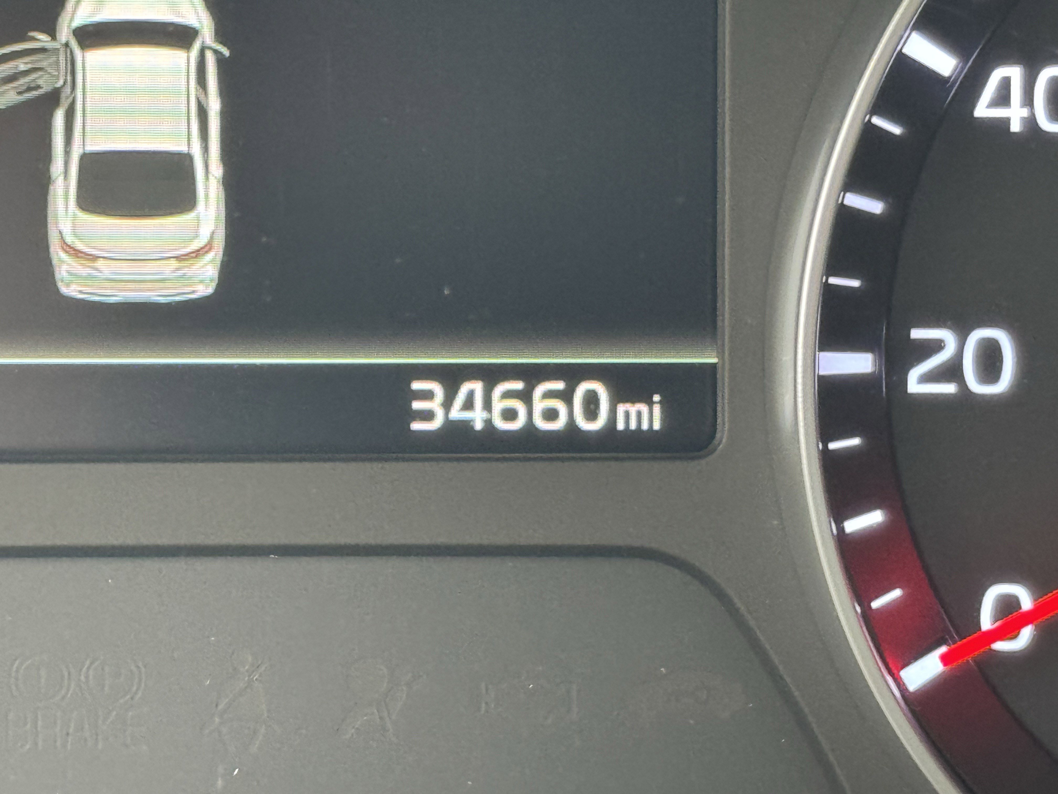 Used 2024 Kia Forte LXS image 8