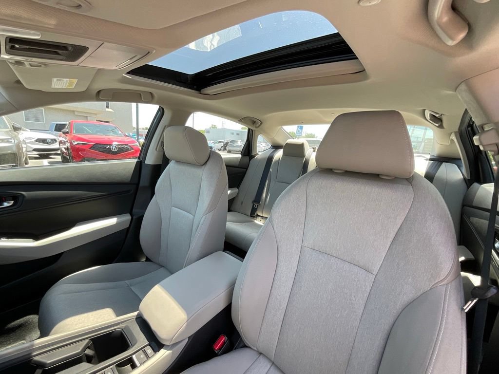 Used 2024 Honda Accord EX image 11