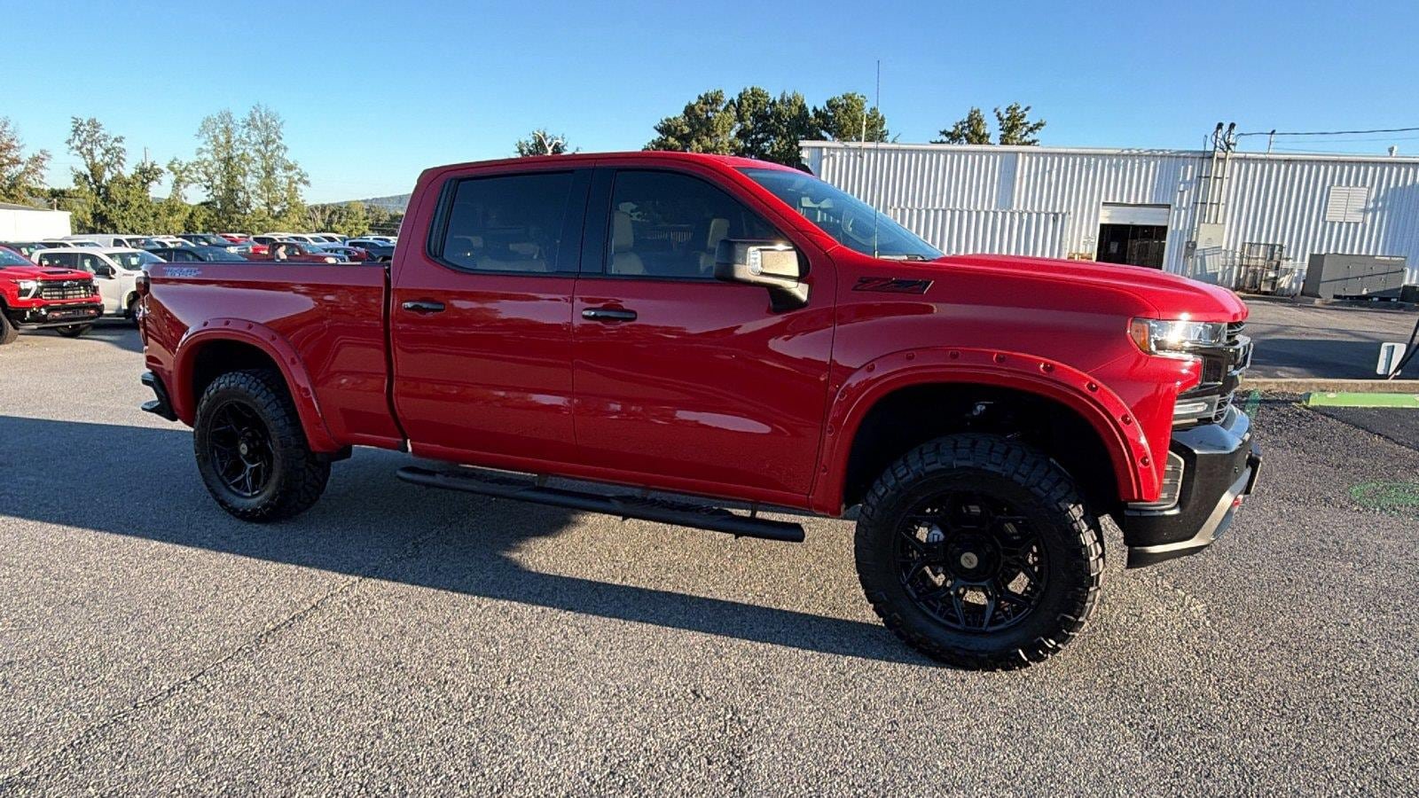 Used 2021 Chevrolet Silverado 1500 LT Trail Boss w/ Convenience Package II AWD/4WD image 7