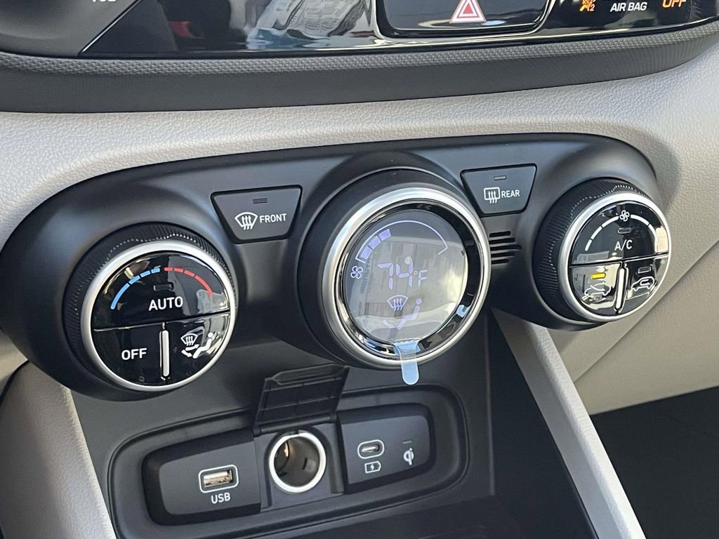 New 2026 Hyundai Venue SEL image 28