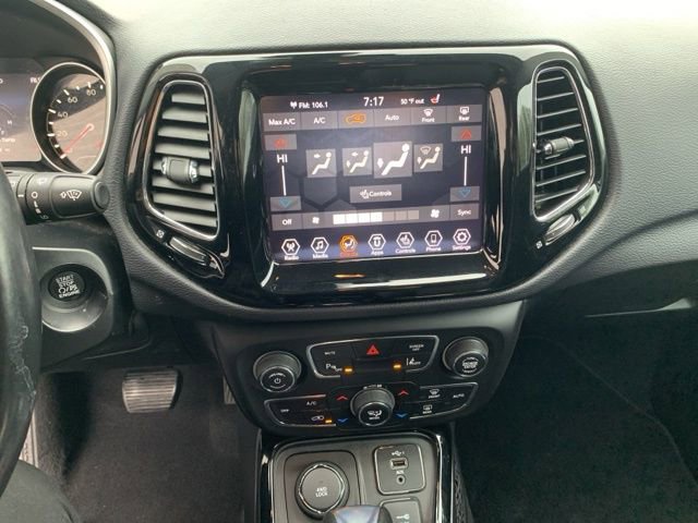 Used 2021 Jeep Compass Limited image 36