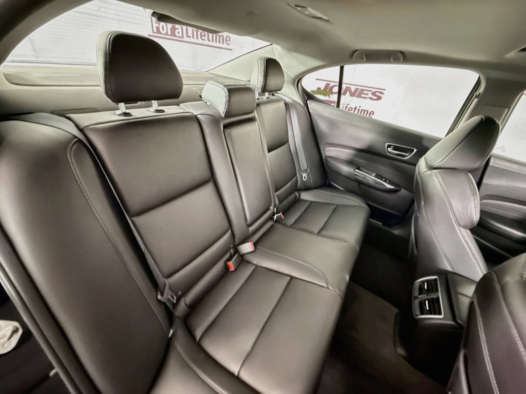 Used 2019 Acura TLX FWD image 27
