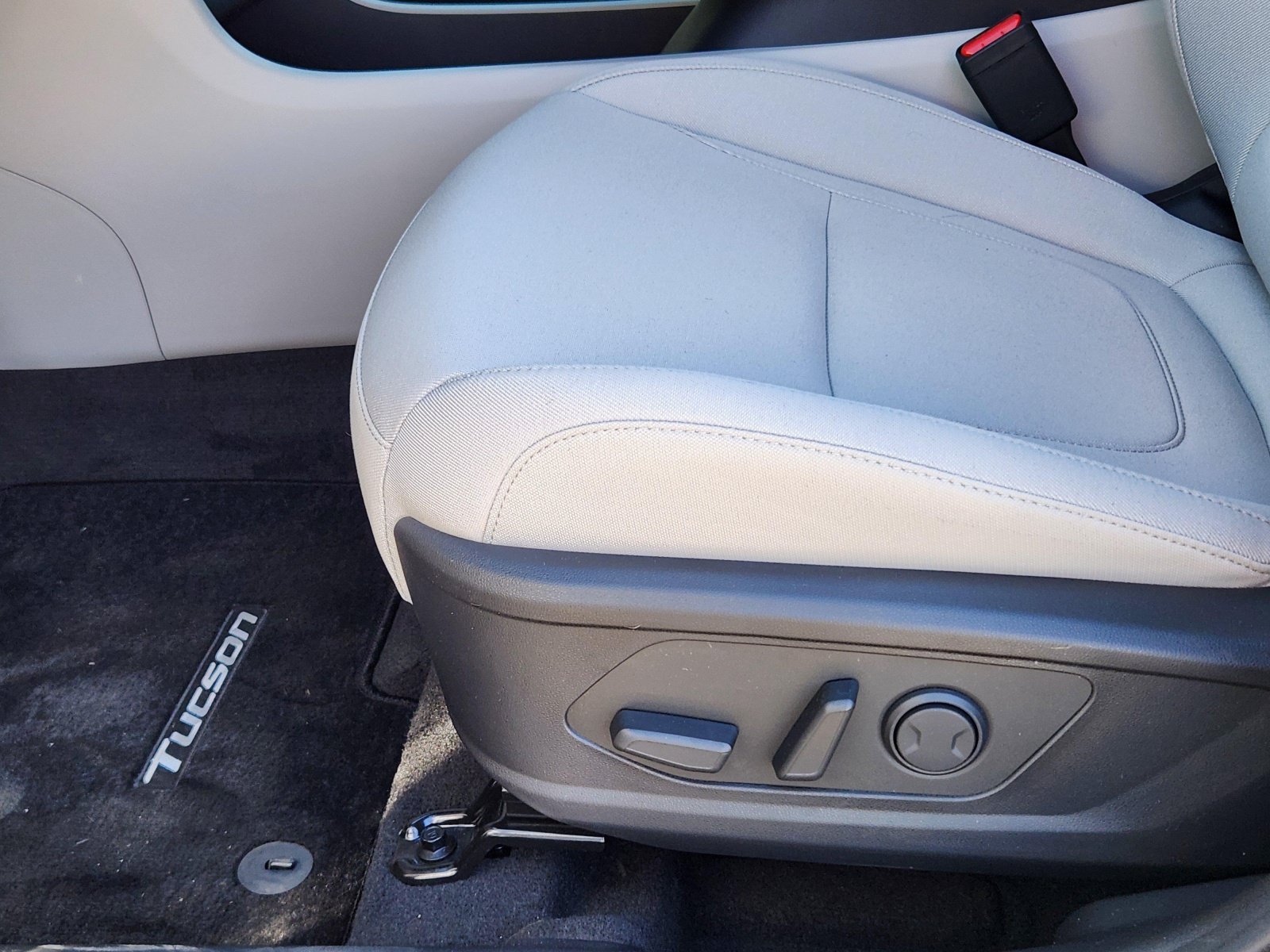 New 2026 Hyundai Tucson SEL AWD/4WD image 11