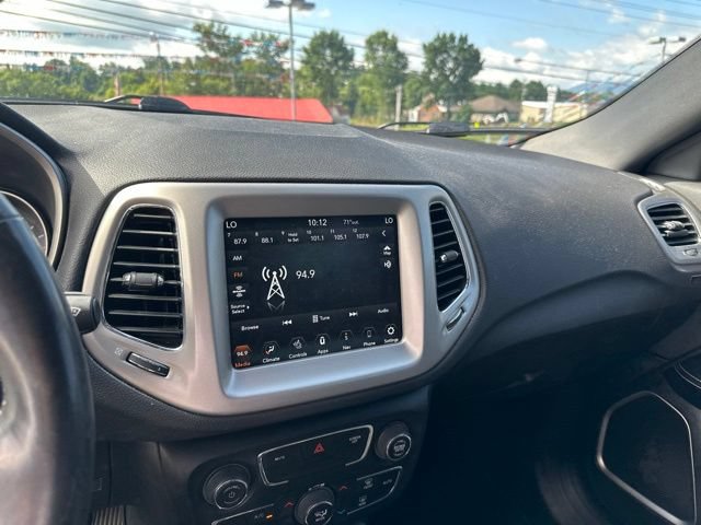 Used 2021 Jeep Compass Latitude AWD/4WD image 6