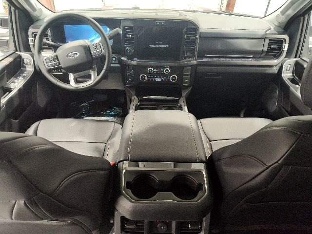 New 2026 Ford F350 Lariat w/ Lariat Premium Package image 16