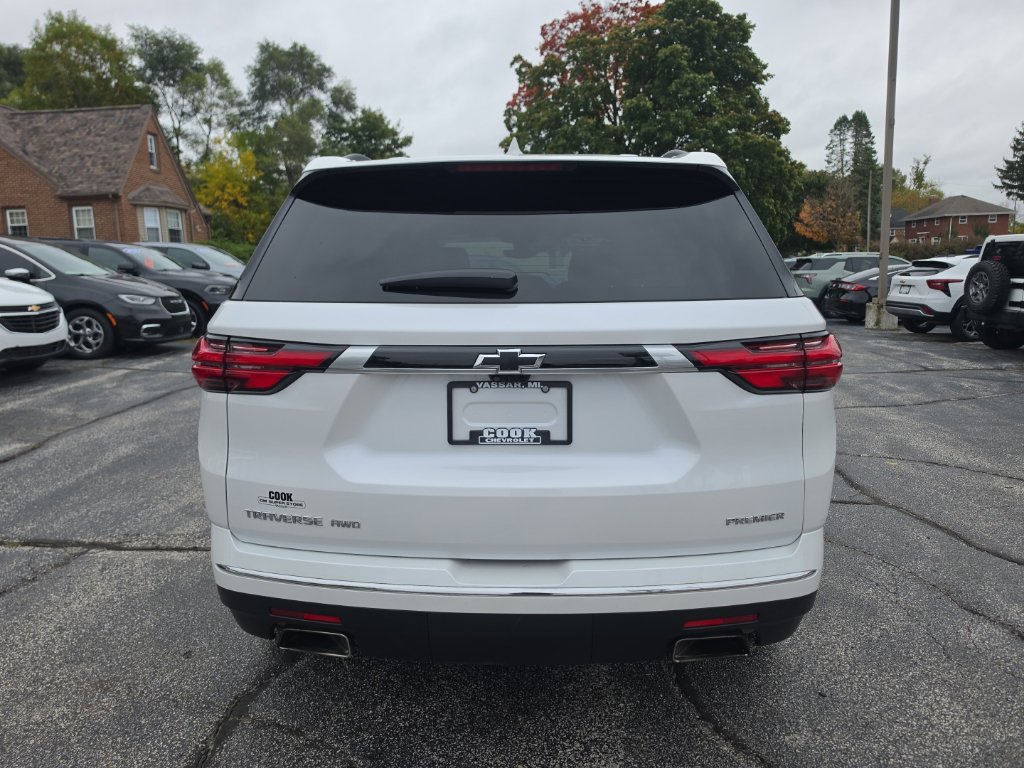 Certified 2023 Chevrolet Traverse Premier w/ LPO, Floor Liner Package AWD/4WD image 6