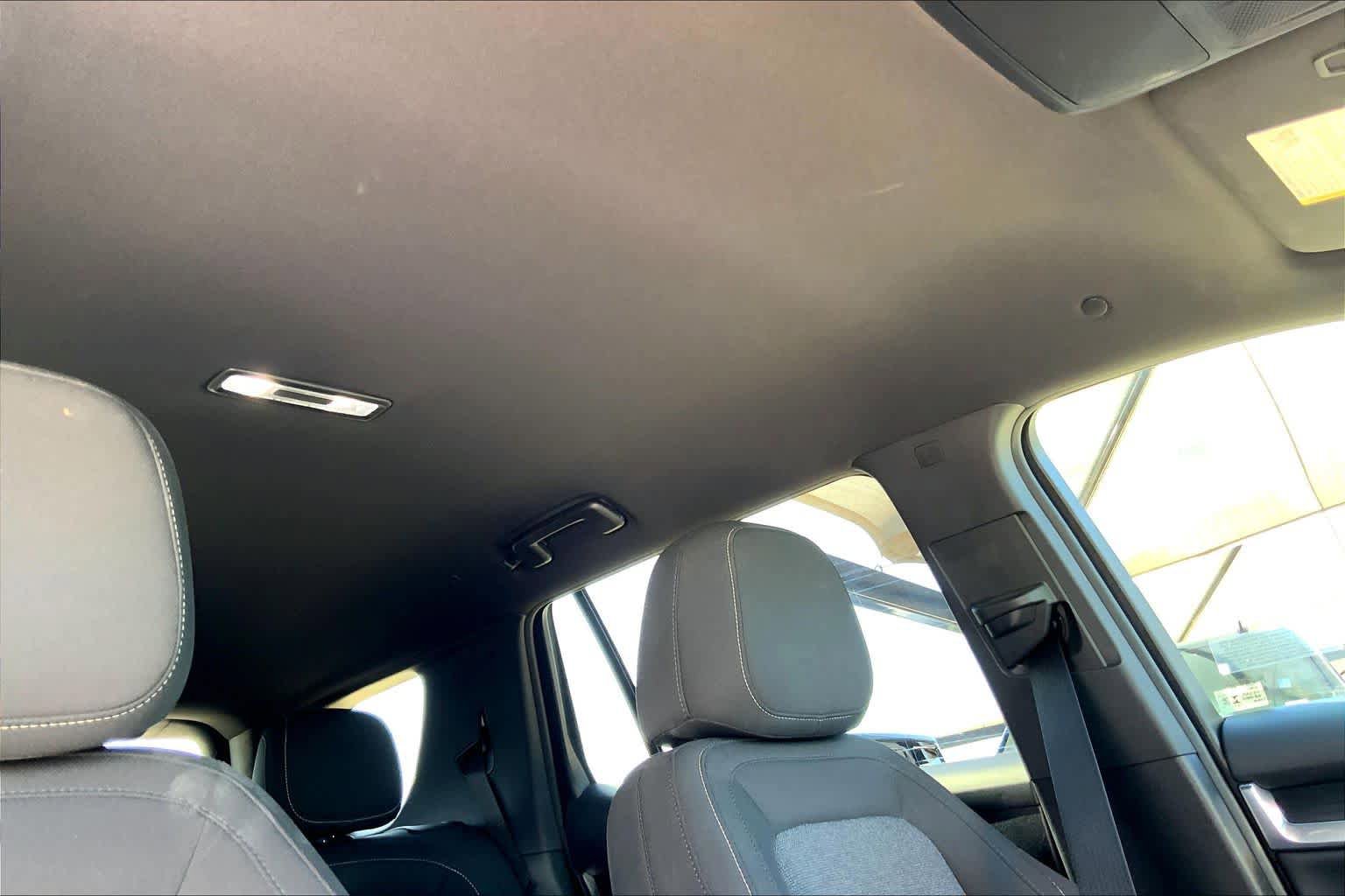Used 2025 GMC Terrain Elevation AWD/4WD image 14