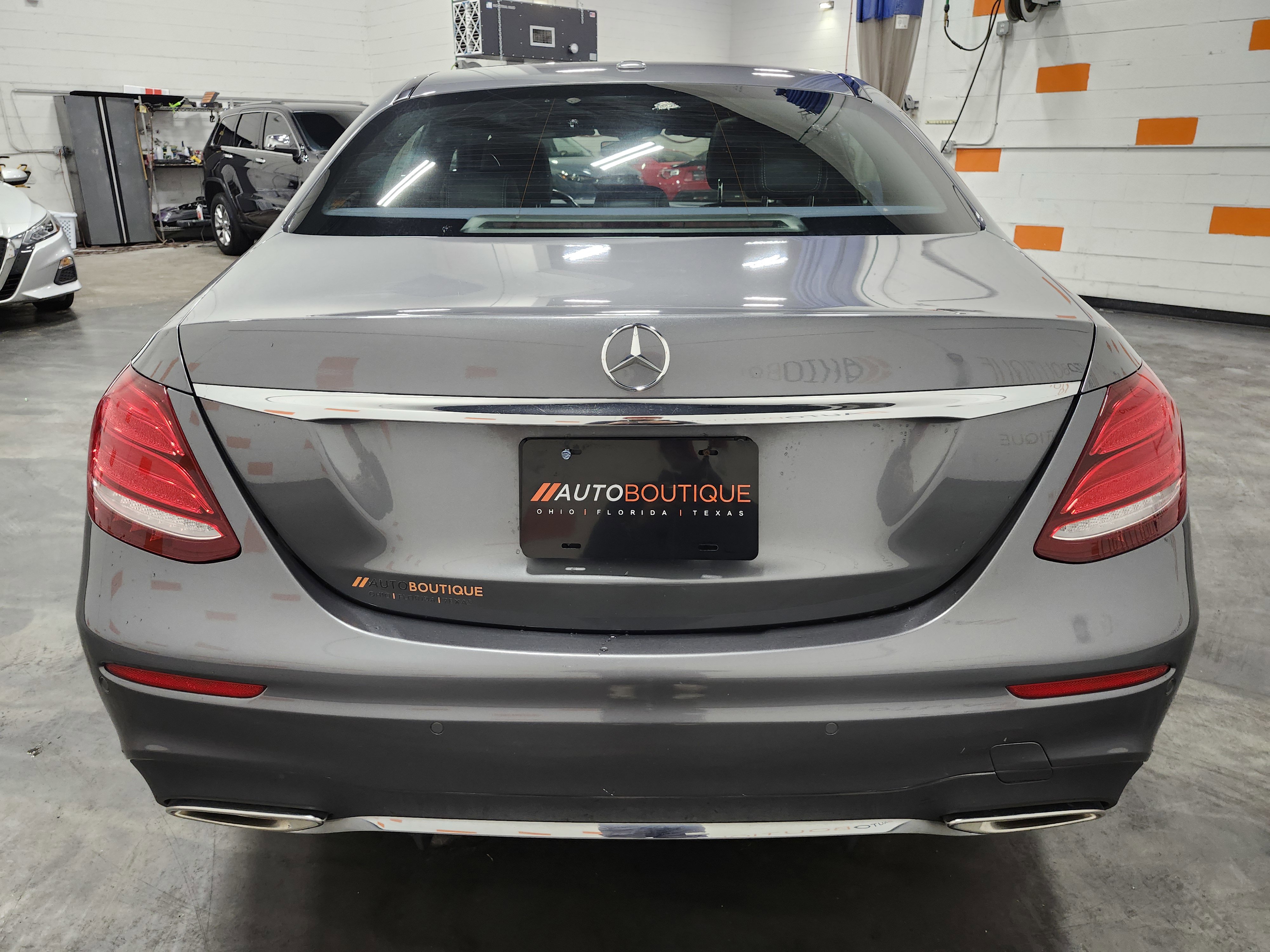 Used 2018 Mercedes-Benz E 400 E 400 w/ Premium 1 Package image 25