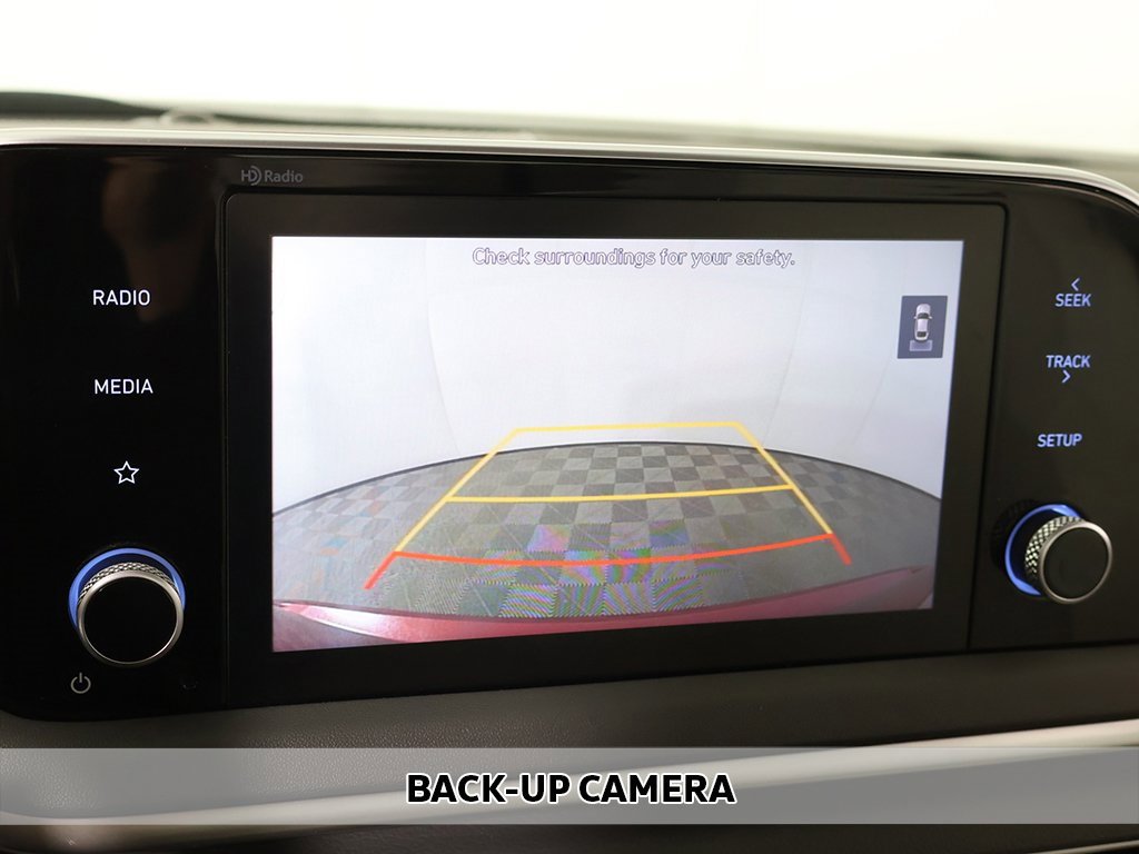 Used 2023 Hyundai Sonata SE w/ Preferred Accessory Package image 5