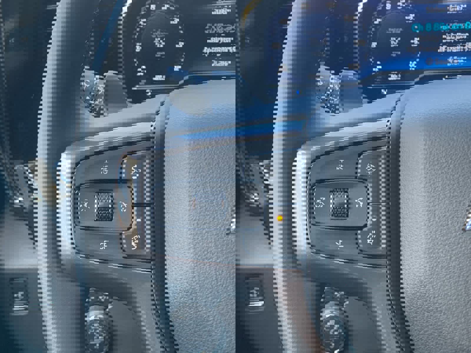 Used 2025 Chevrolet Silverado 1500 ZR2 w/ Technology Package image 20