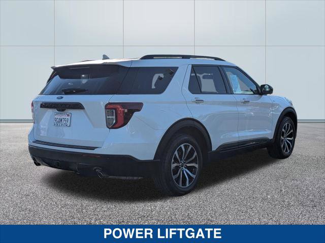 Used 2023 Ford Explorer ST-Line w/ Class IV Trailer Tow Package image 5