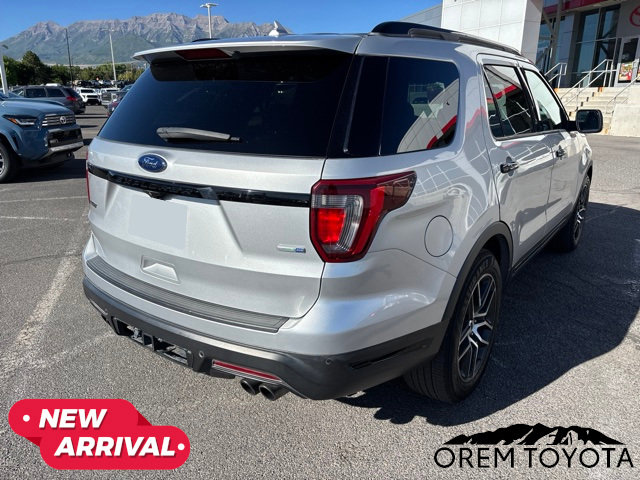 Used 2019 Ford Explorer Sport AWD/4WD image 4