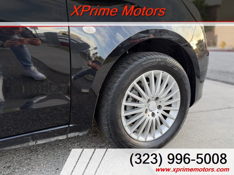 Used 2018 Mercedes-Benz Metris Passenger image 9