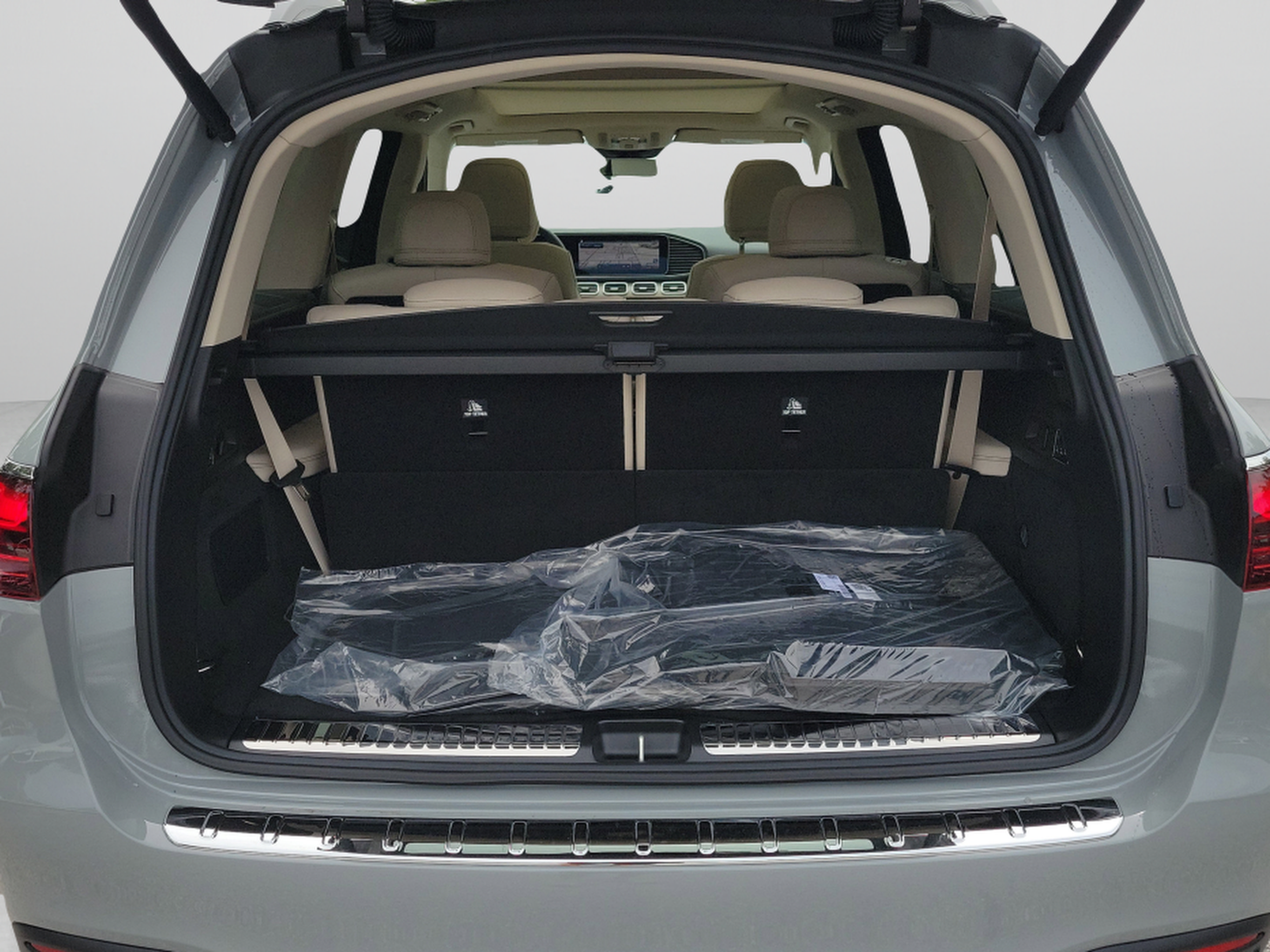 New 2026 Mercedes-Benz GLS 450 4MATIC image 5
