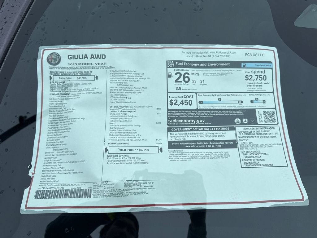 New 2025 Alfa Romeo Giulia AWD w/ Driving Assist Package image 31