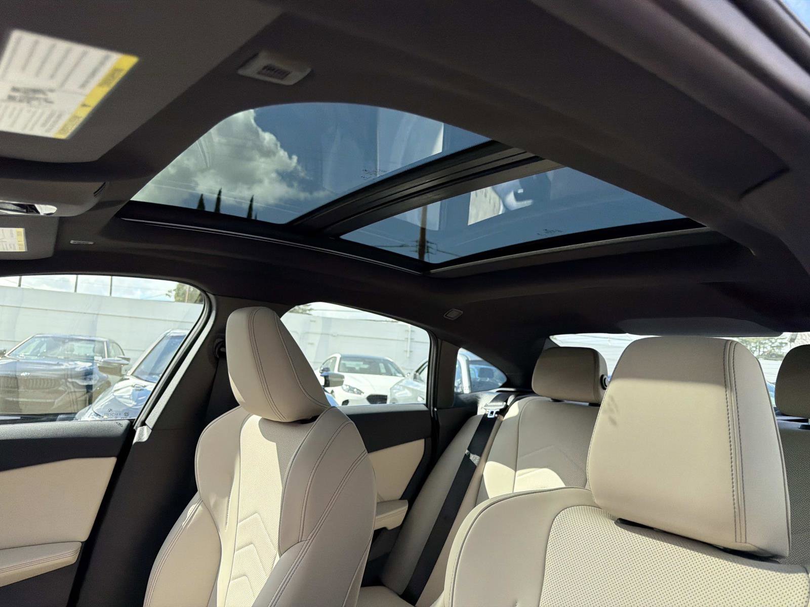 Used 2026 BMW 228i w/ Technology Package FWD image 15