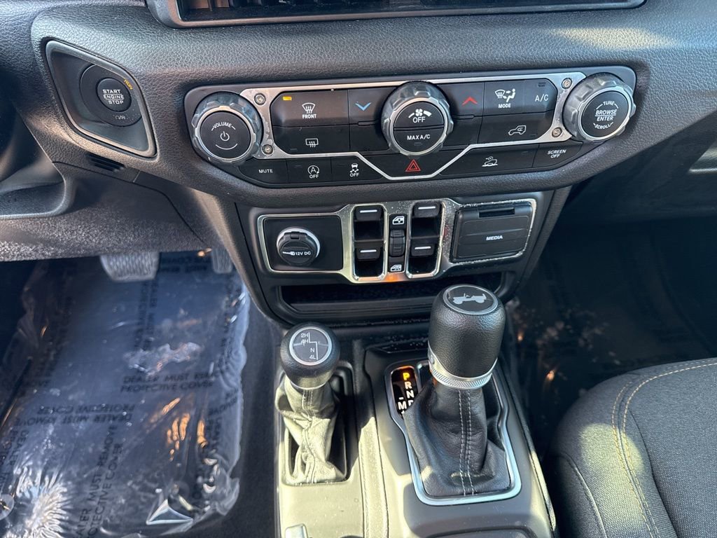 Certified 2024 Jeep Wrangler Sport S image 16