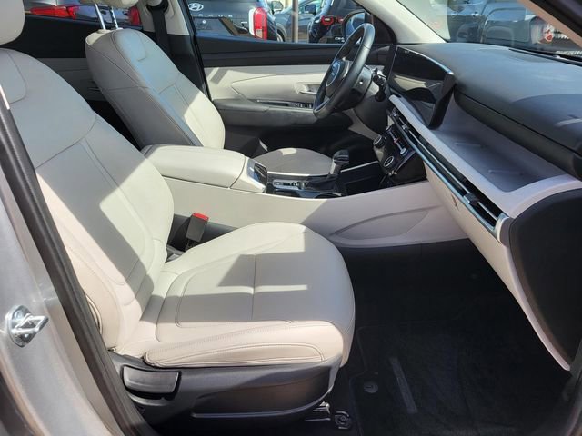 Certified 2025 Hyundai Tucson SEL image 8