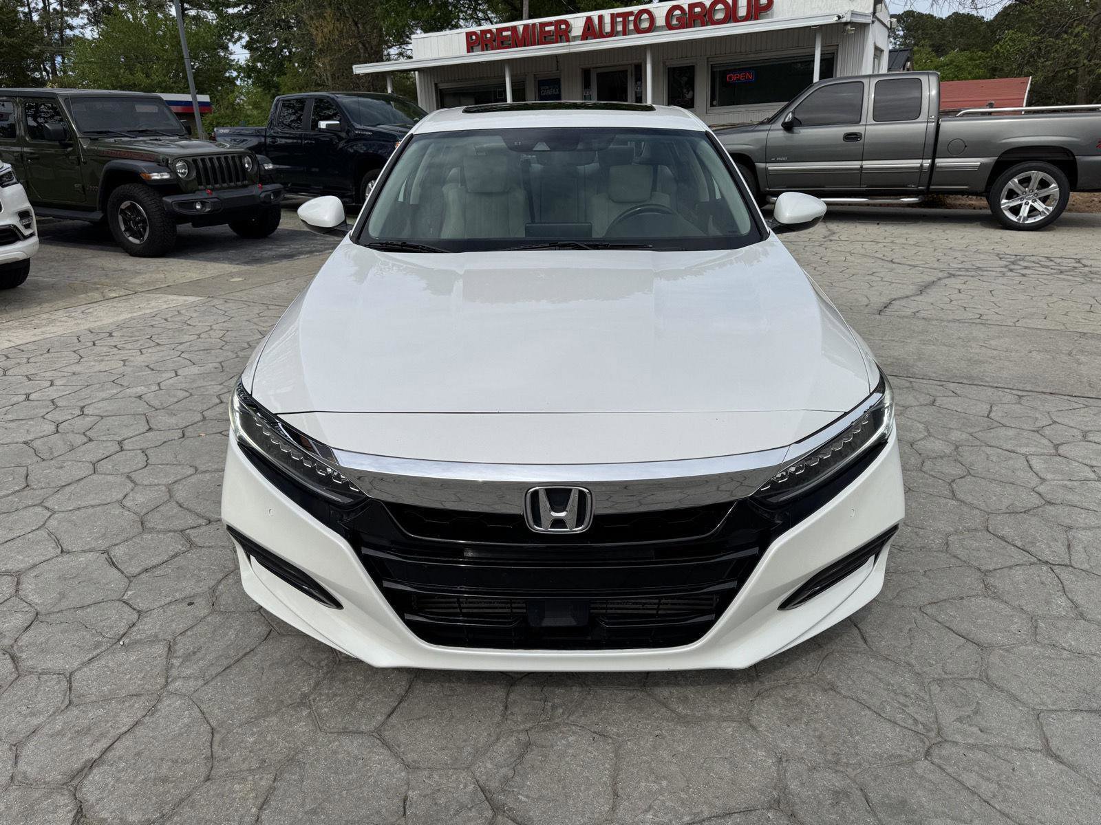 Used 2018 Honda Accord Touring image 20