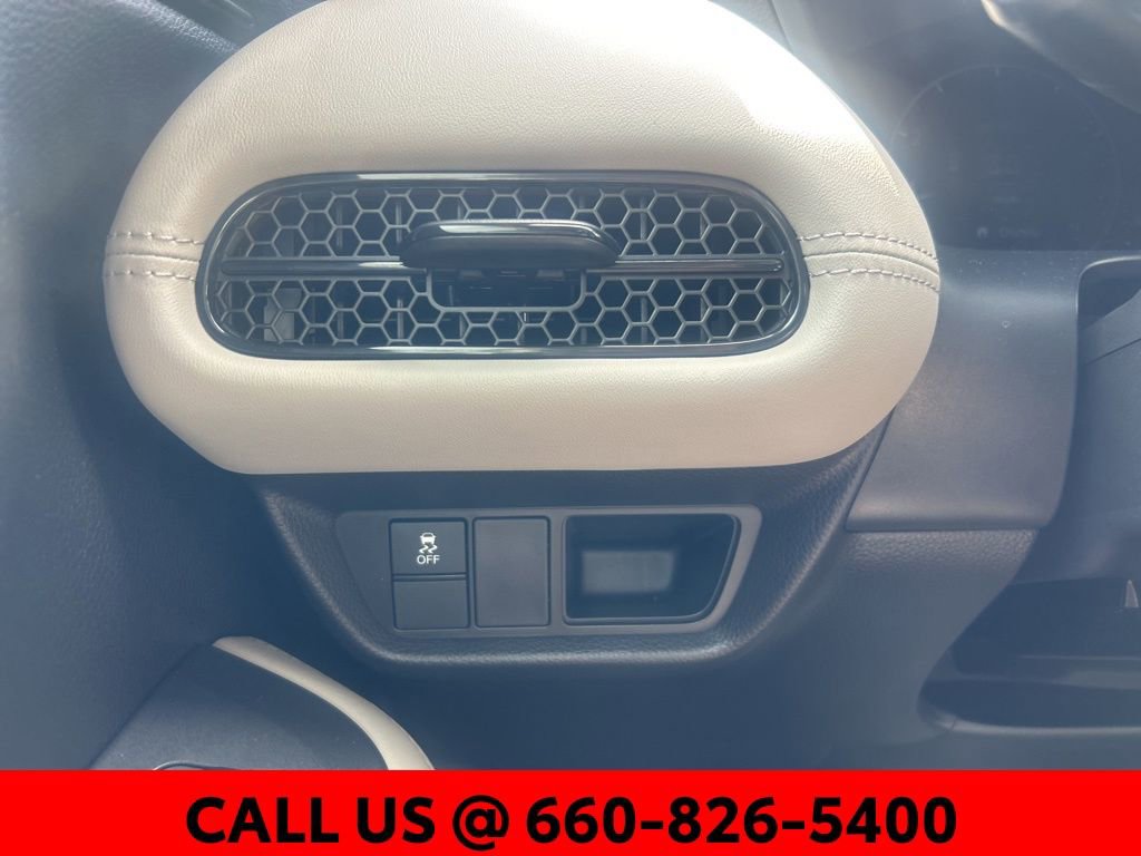 Used 2024 Honda HR-V LX image 19