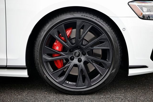 New 2025 Audi S8 image 4