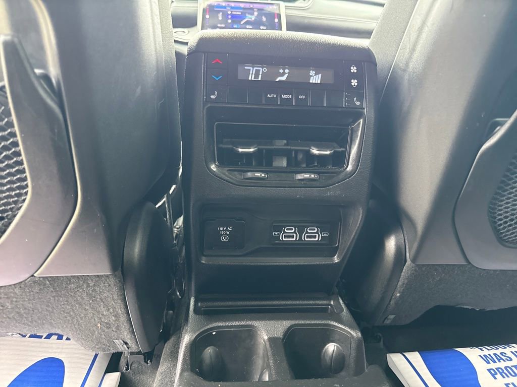 Used 2023 Jeep Grand Cherokee L Limited image 44