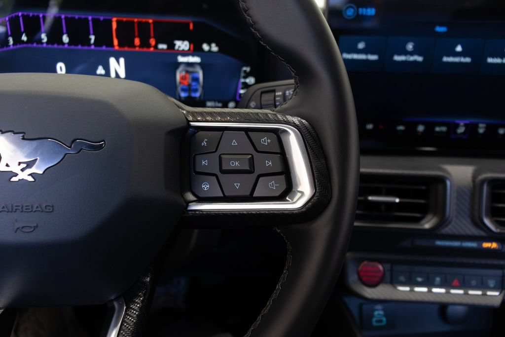 Used 2025 Ford Mustang GT RWD image 23