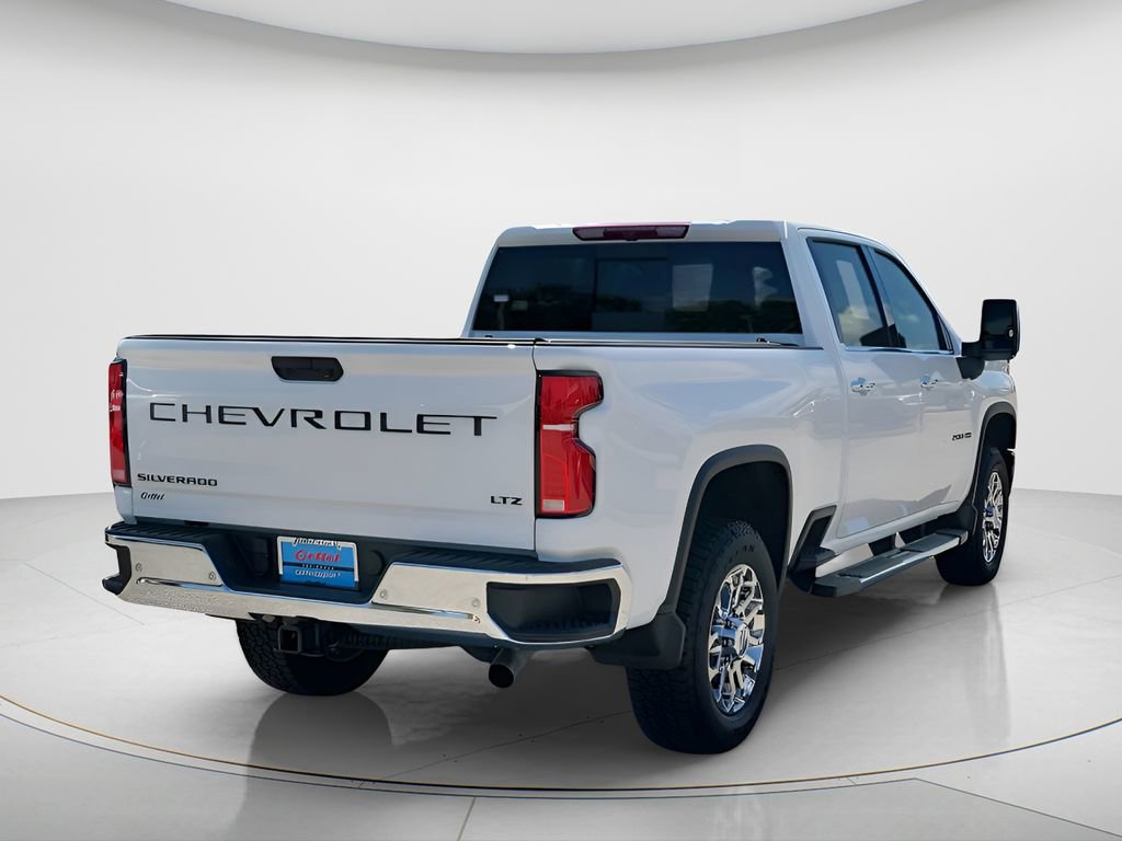 Used 2026 Chevrolet Silverado 2500 LTZ w/ LTZ Plus Package AWD/4WD image 11