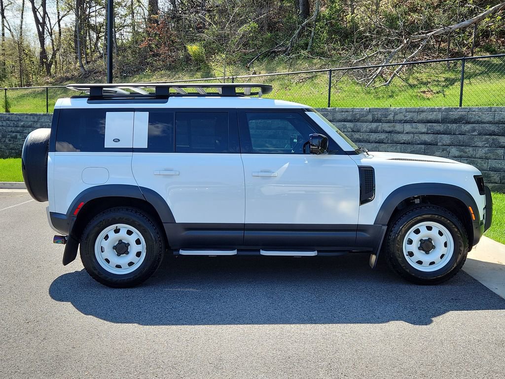 Used 2023 Land Rover Defender 110 S AWD/4WD image 11