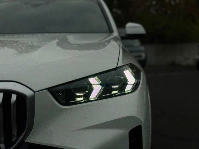 Certified 2026 BMW X5 xDrive40i w/ M Sport Package image 8