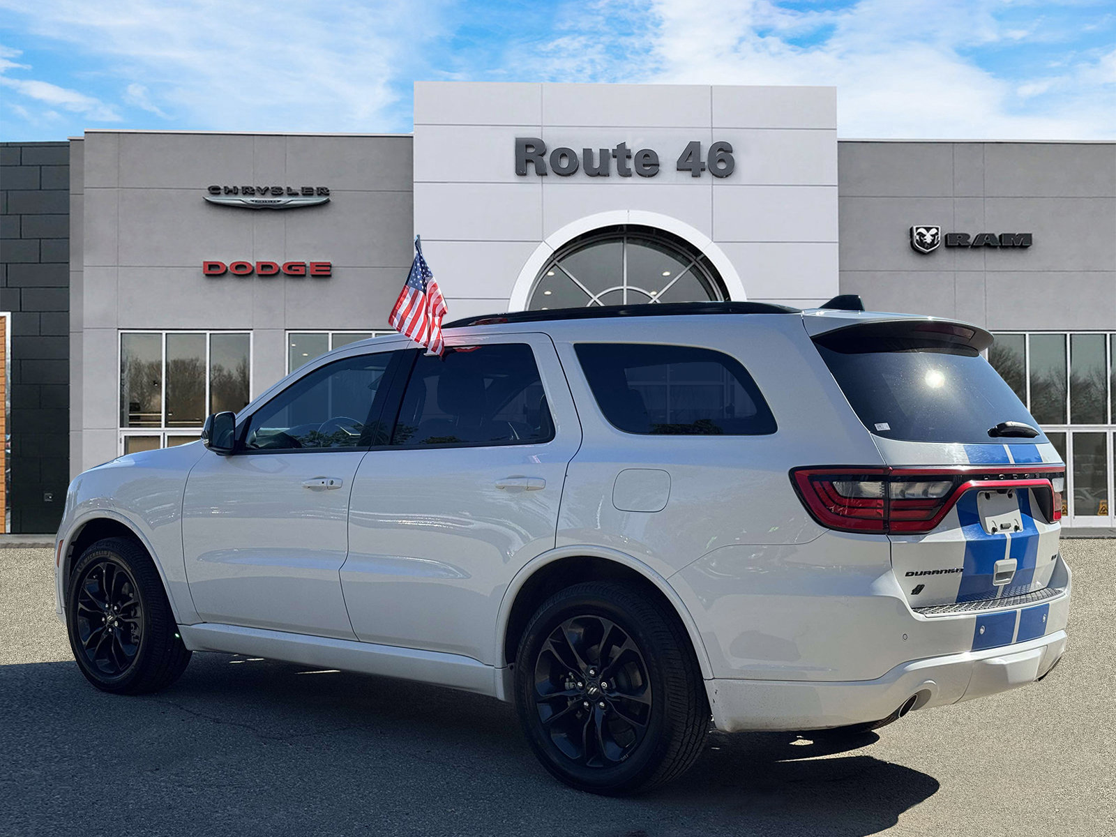 Used 2023 Dodge Durango GT AWD/4WD image 7